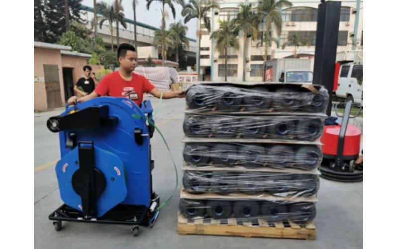 蘇州建技：自動(dòng)穿帶有效解決打包方案