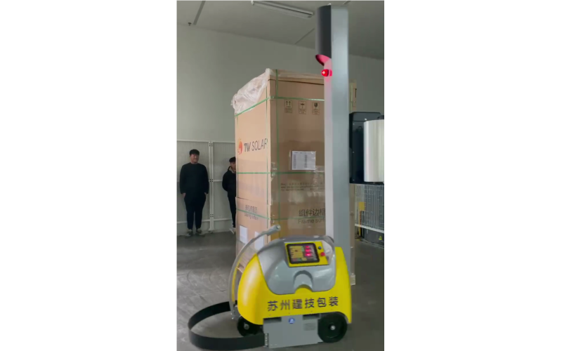 小黃人纏繞機(jī)太陽(yáng)能行業(yè)應(yīng)用